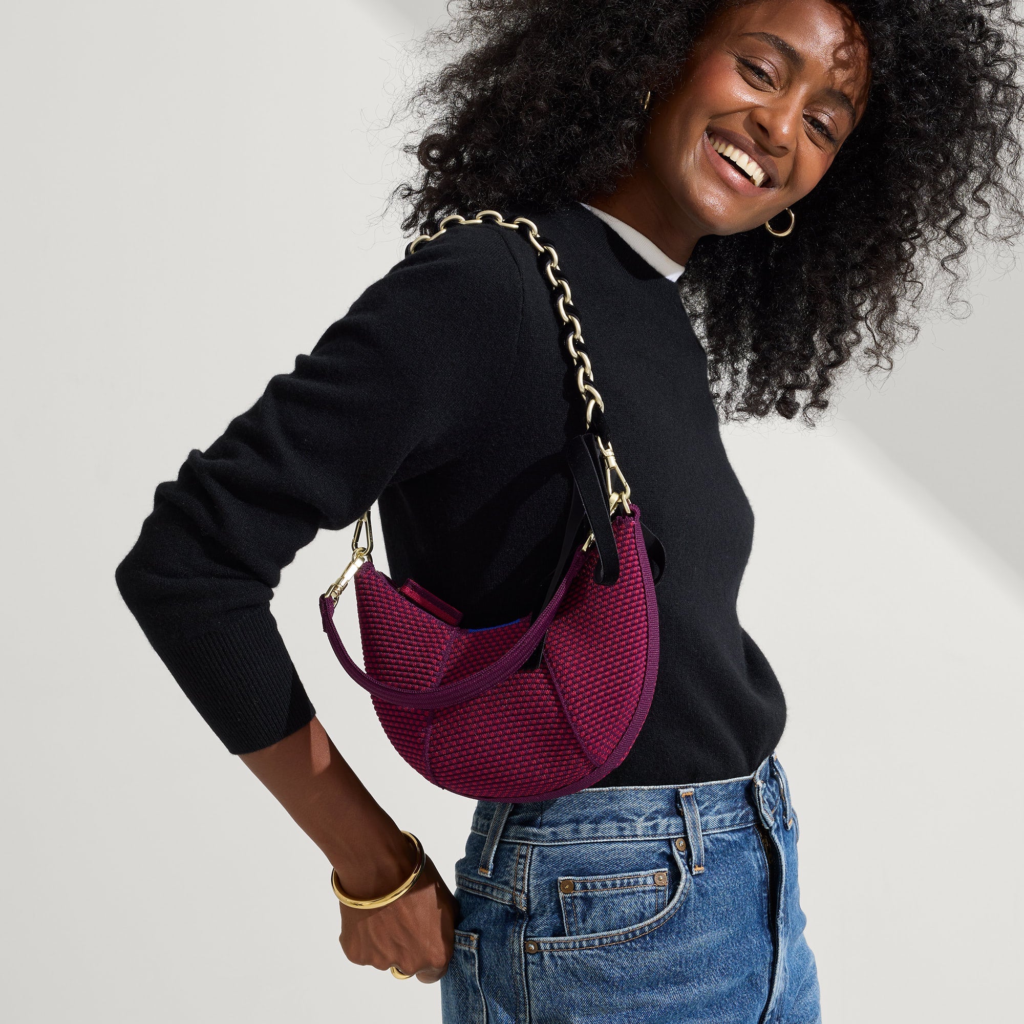 The Shoulder Strap - Velvet Black Chain