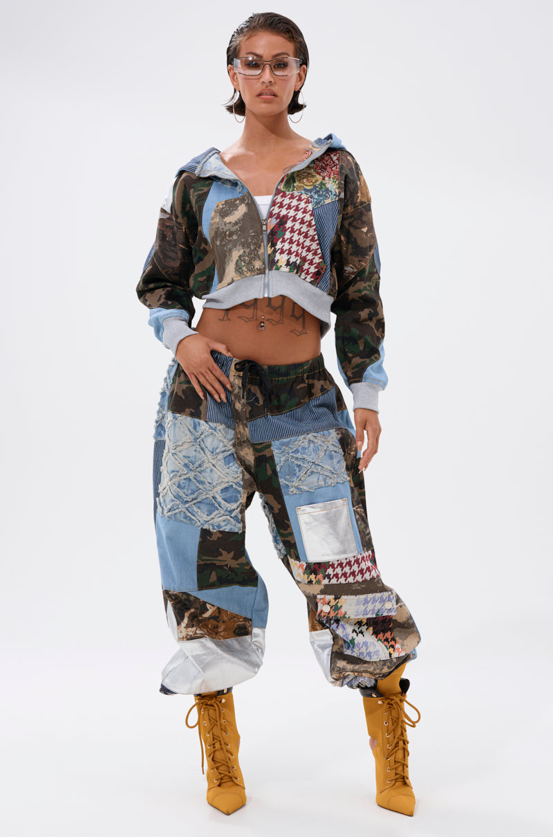 WILD AND FREE ZIP UP SWEATSHIRT