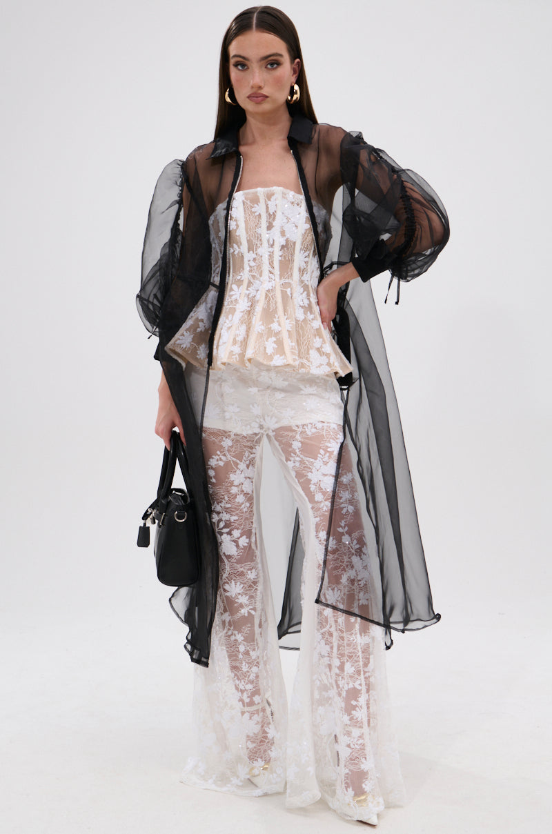 UP NEXT LACE PANT IN WHITE