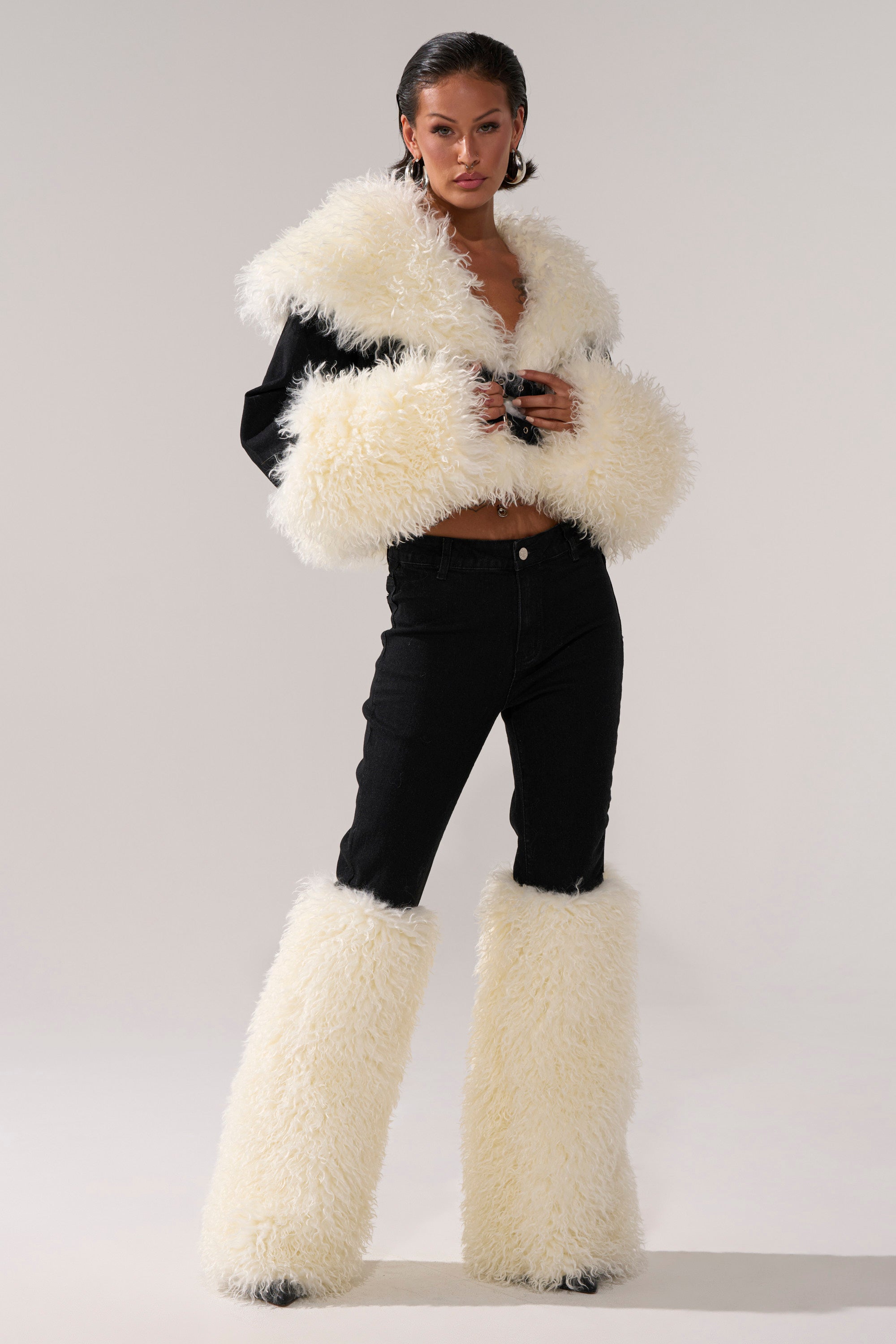 SITTING PRETTY FUR TRIM DENIM