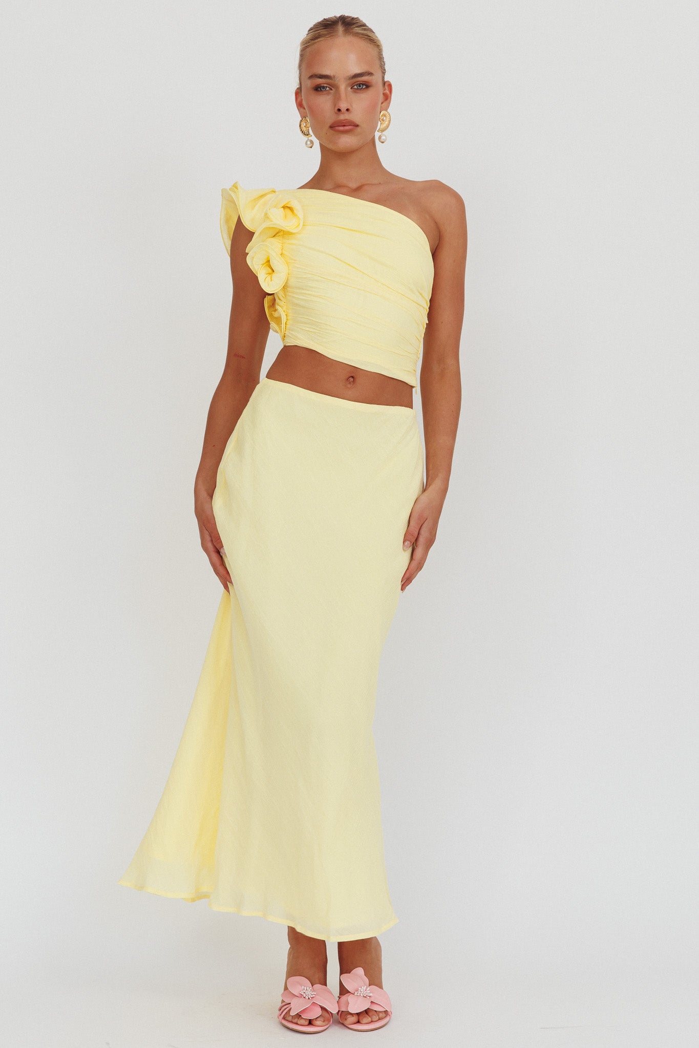 Deanna One-Shoulder Ruffle Top Lemon
