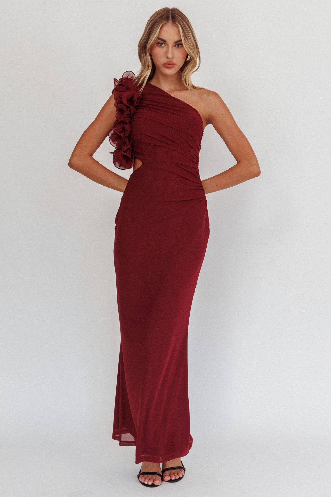 Deanna One-Shoulder Ruffle Maxi Dress Wine