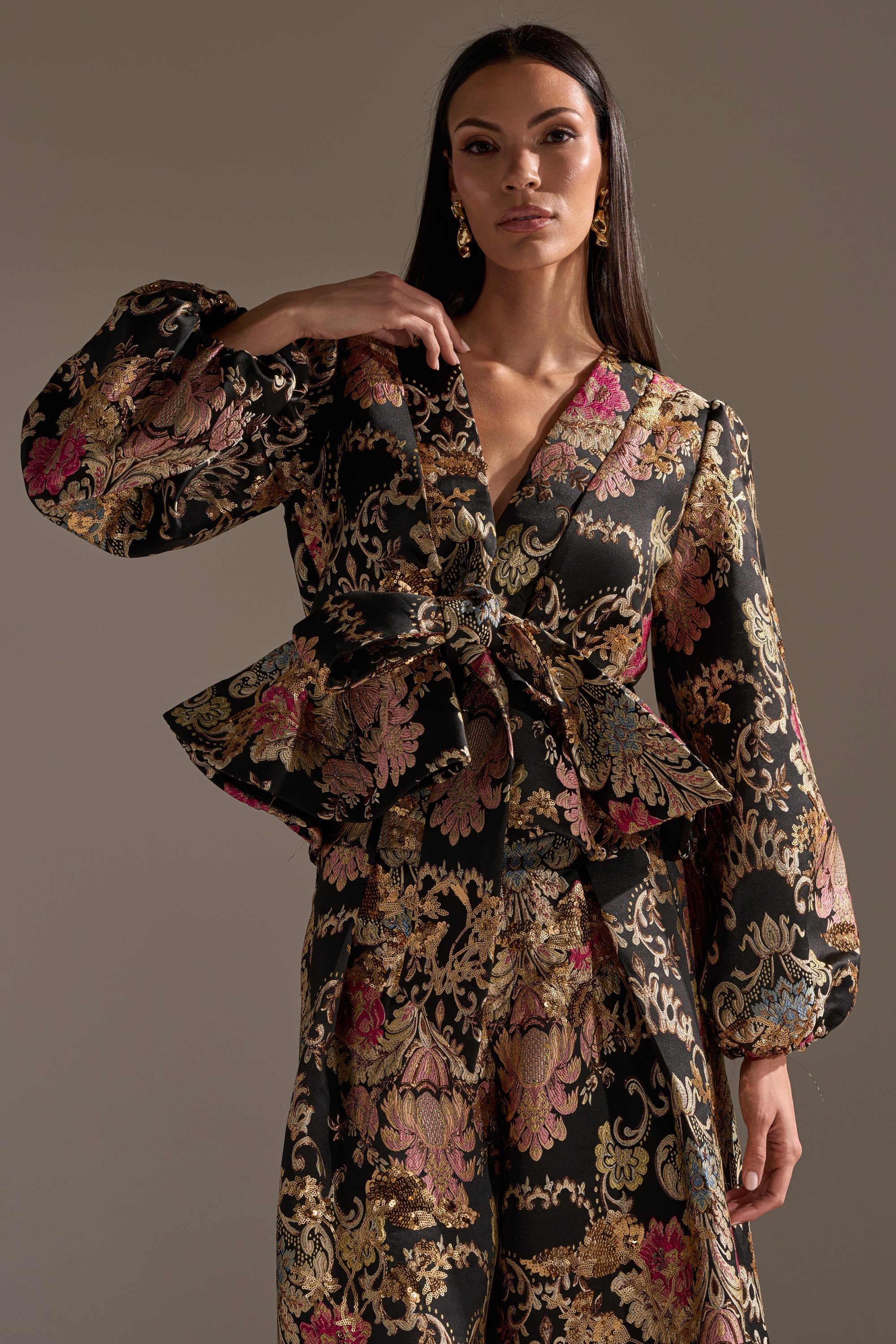 LUXE ENERGY BROCADE BLOUSE