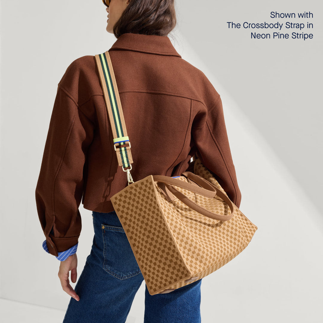 The Classic Tote - Hazelnut