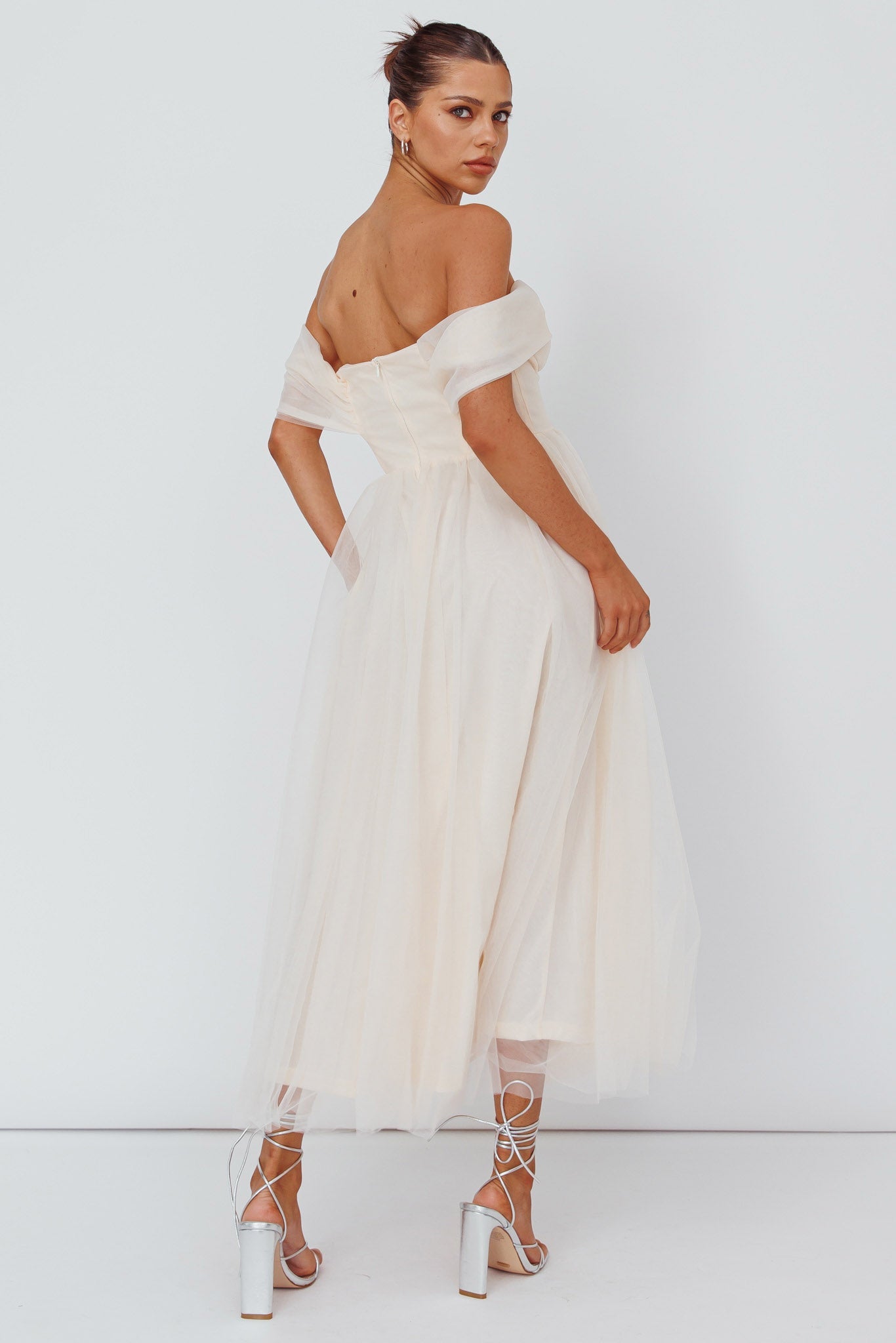 Dreamers & Lovers Off-Shoulder Maxi Dress Vanilla