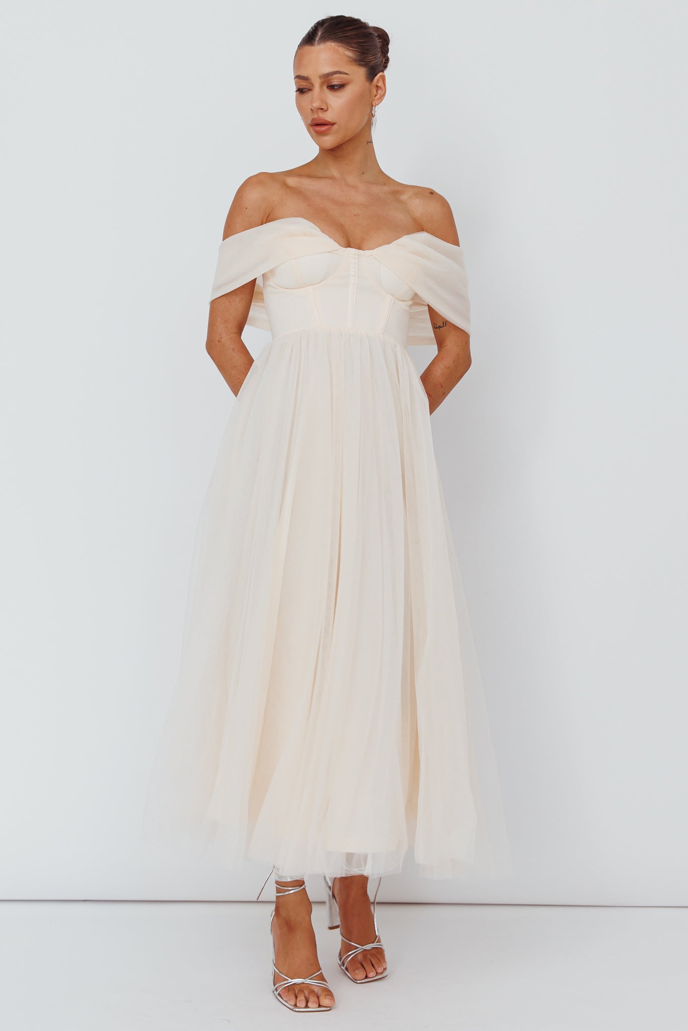 Dreamers & Lovers Off-Shoulder Maxi Dress Vanilla