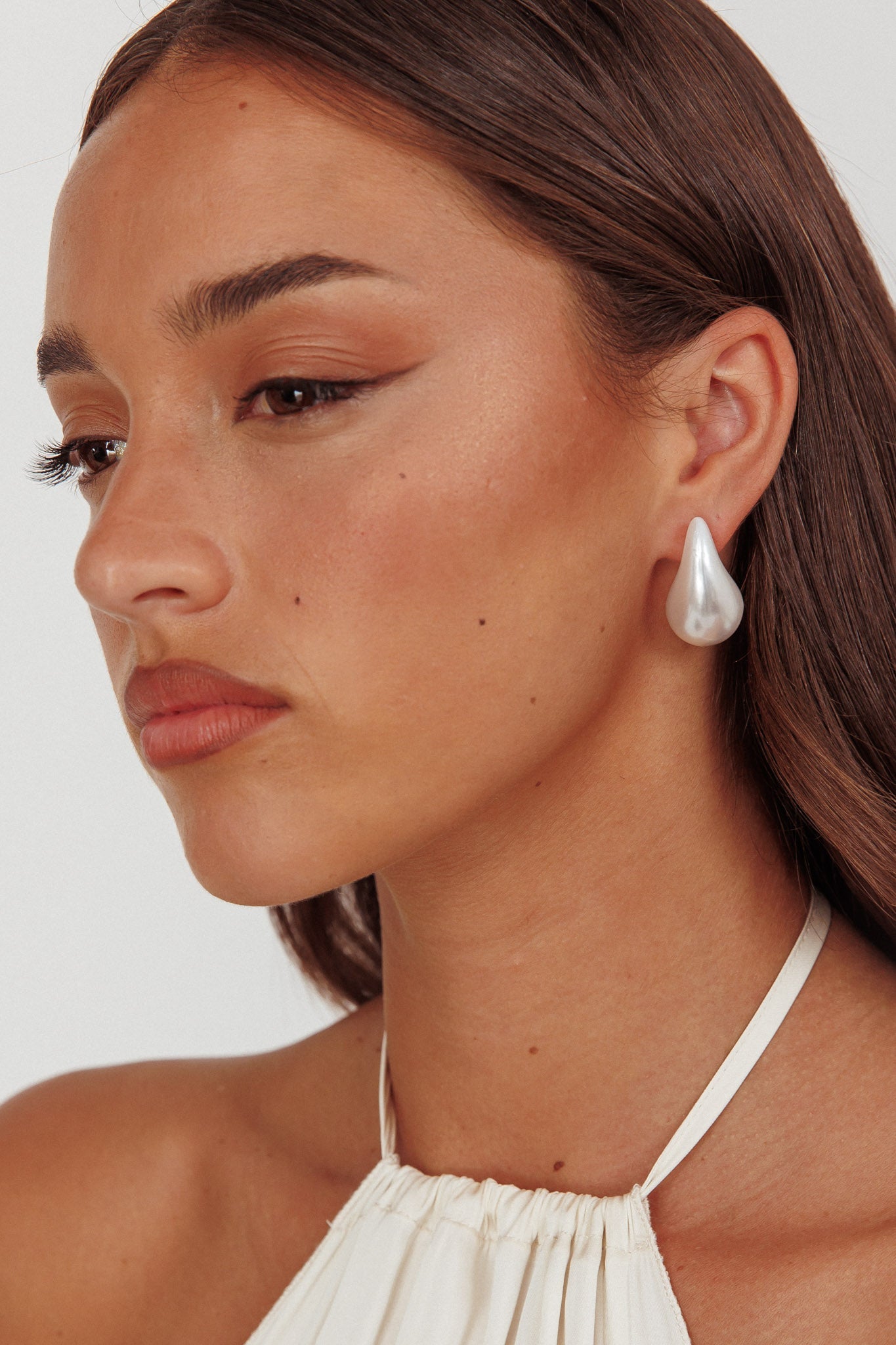 Rainy Teardrop Earrings Pearl