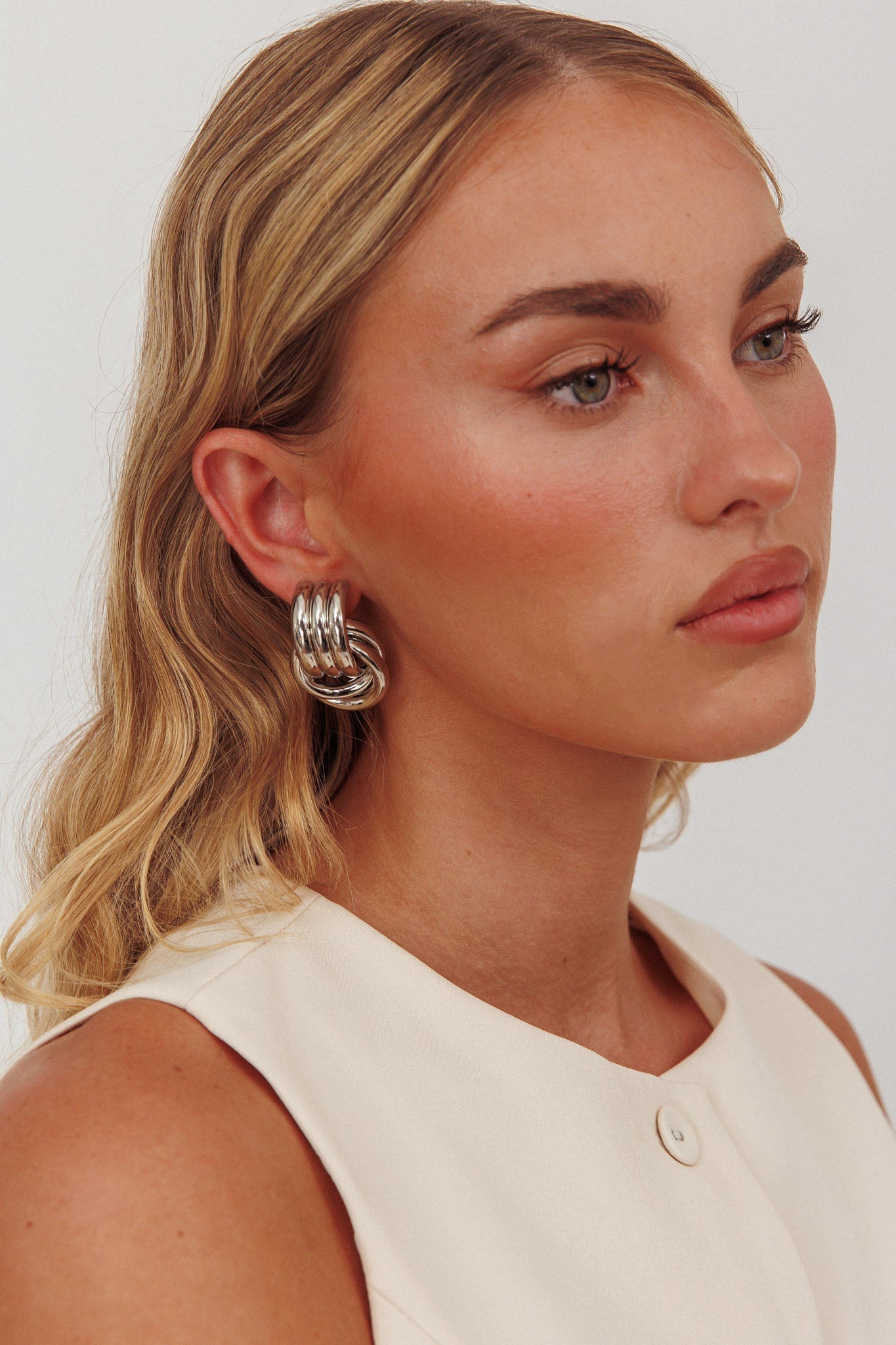 Georgina Loop Earrings Dark Silver