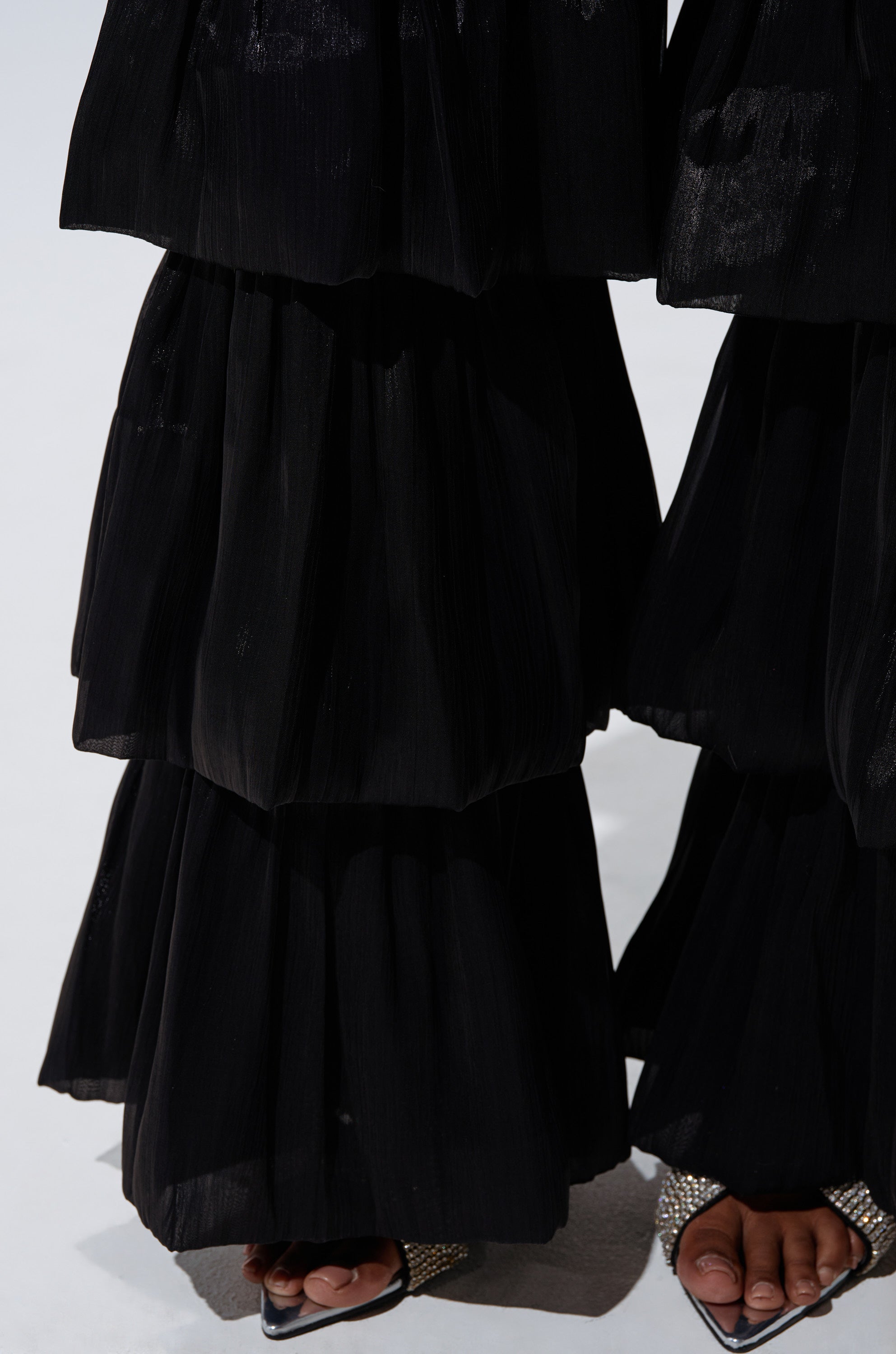 STAR OF THE NIGHT FLOUNCY PANT IN BLACK