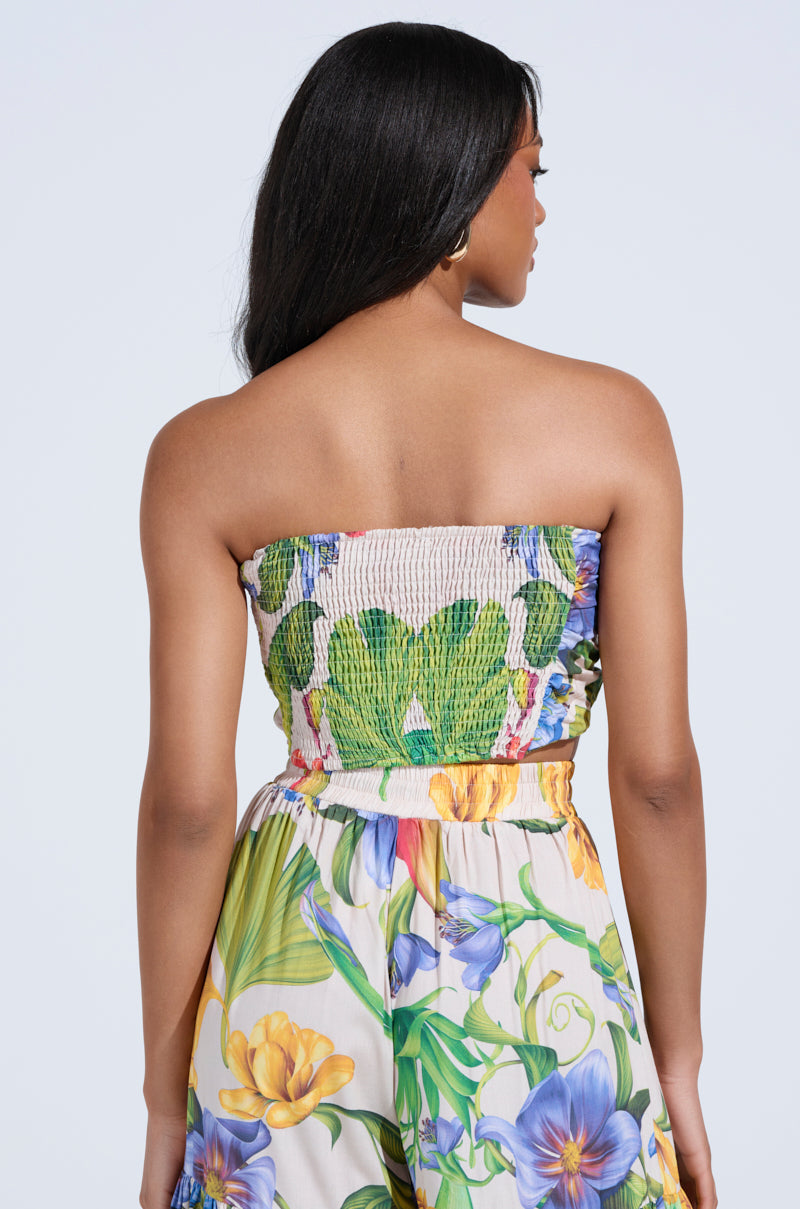 INTO THE GARDEN FLORAL BLOUSE