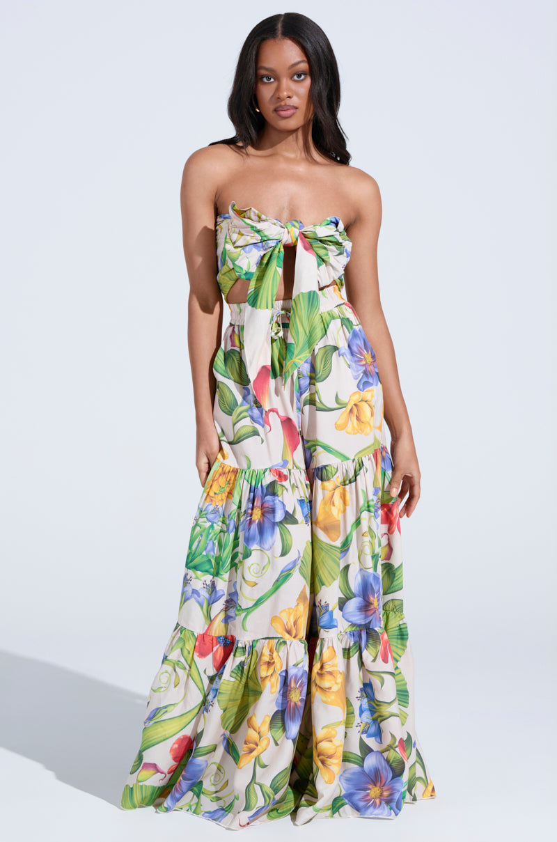 INTO THE GARDEN FLORAL BLOUSE