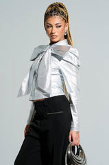 MISS INDEPENDENT LONG SLEEVE BLOUSE IN SILVER