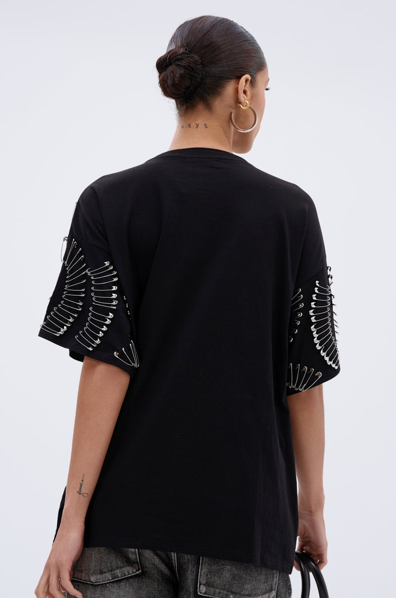 SAFE AND SOUND OVERSIZED TEE