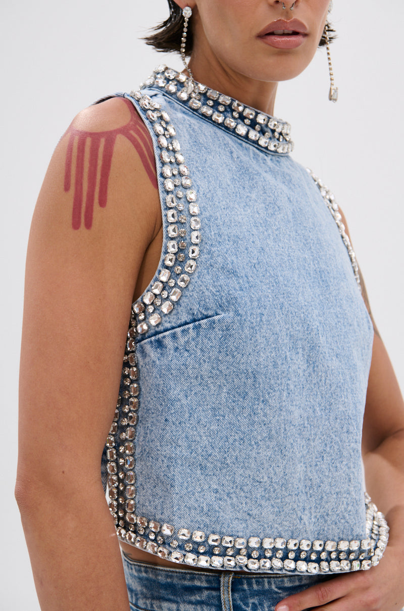 POPPING OUT RHINESTONE DENIM BLOUSE