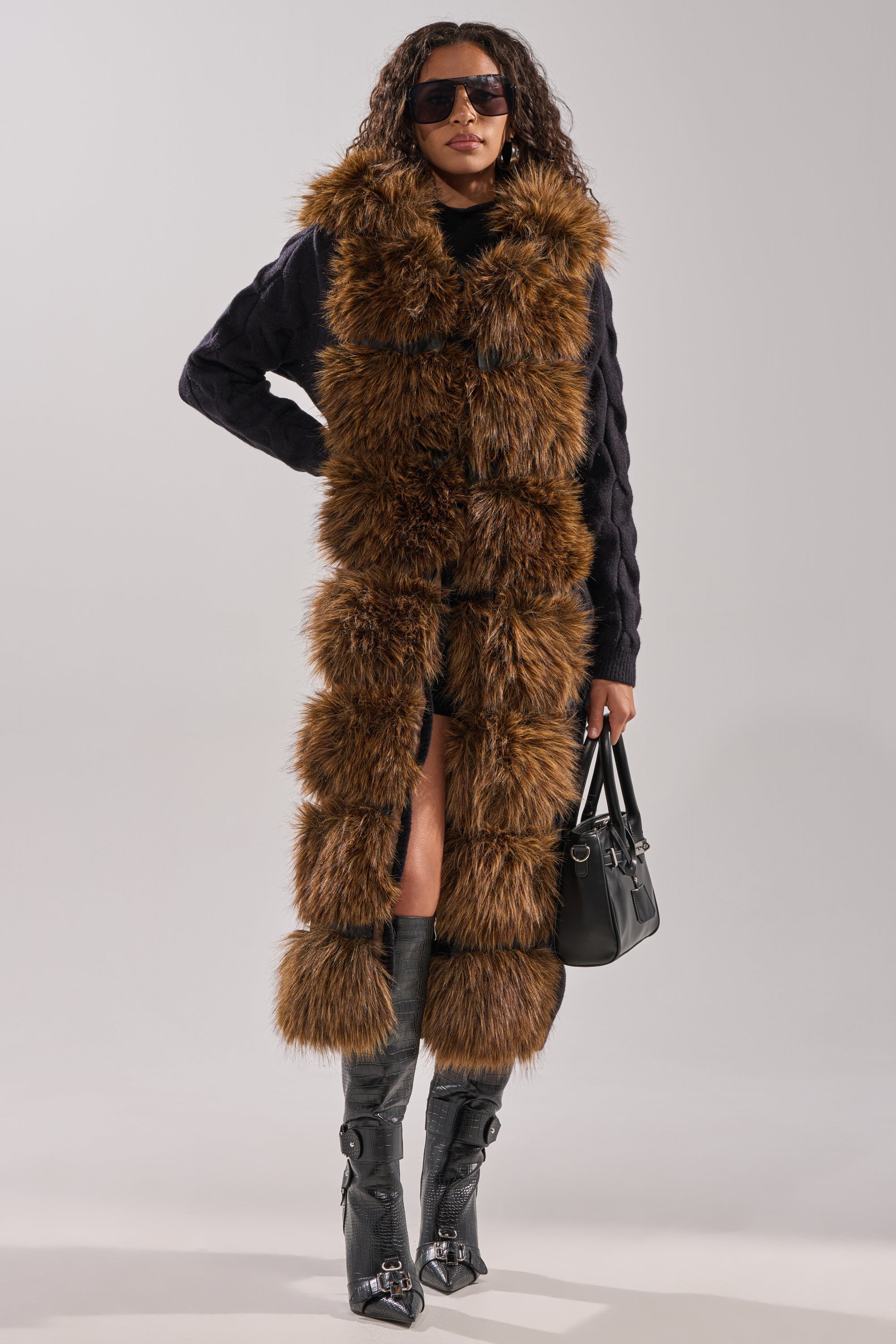 WARM ME UP LONG CARDIGAN WITH FUR