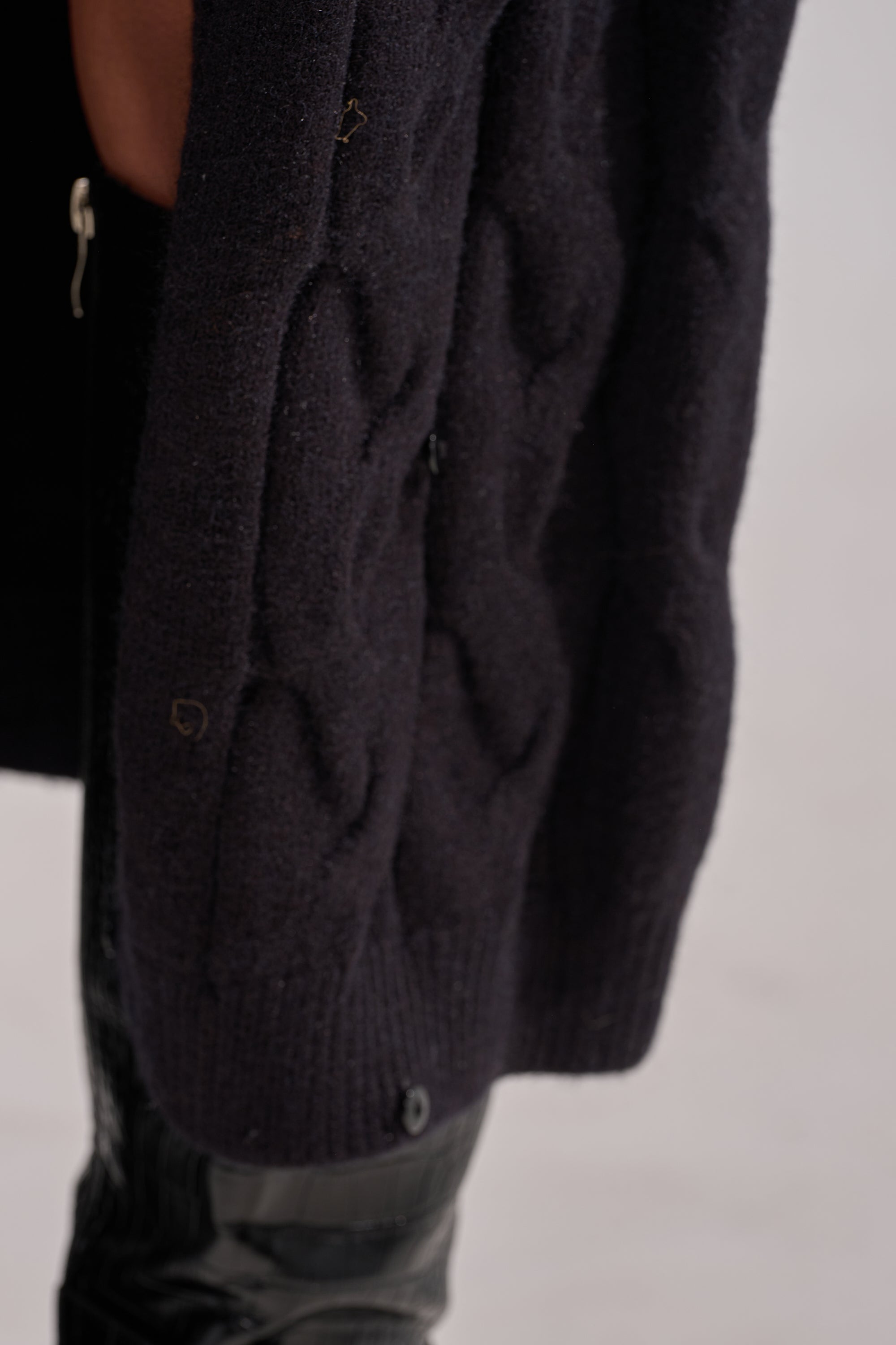 WARM ME UP LONG CARDIGAN WITH FUR