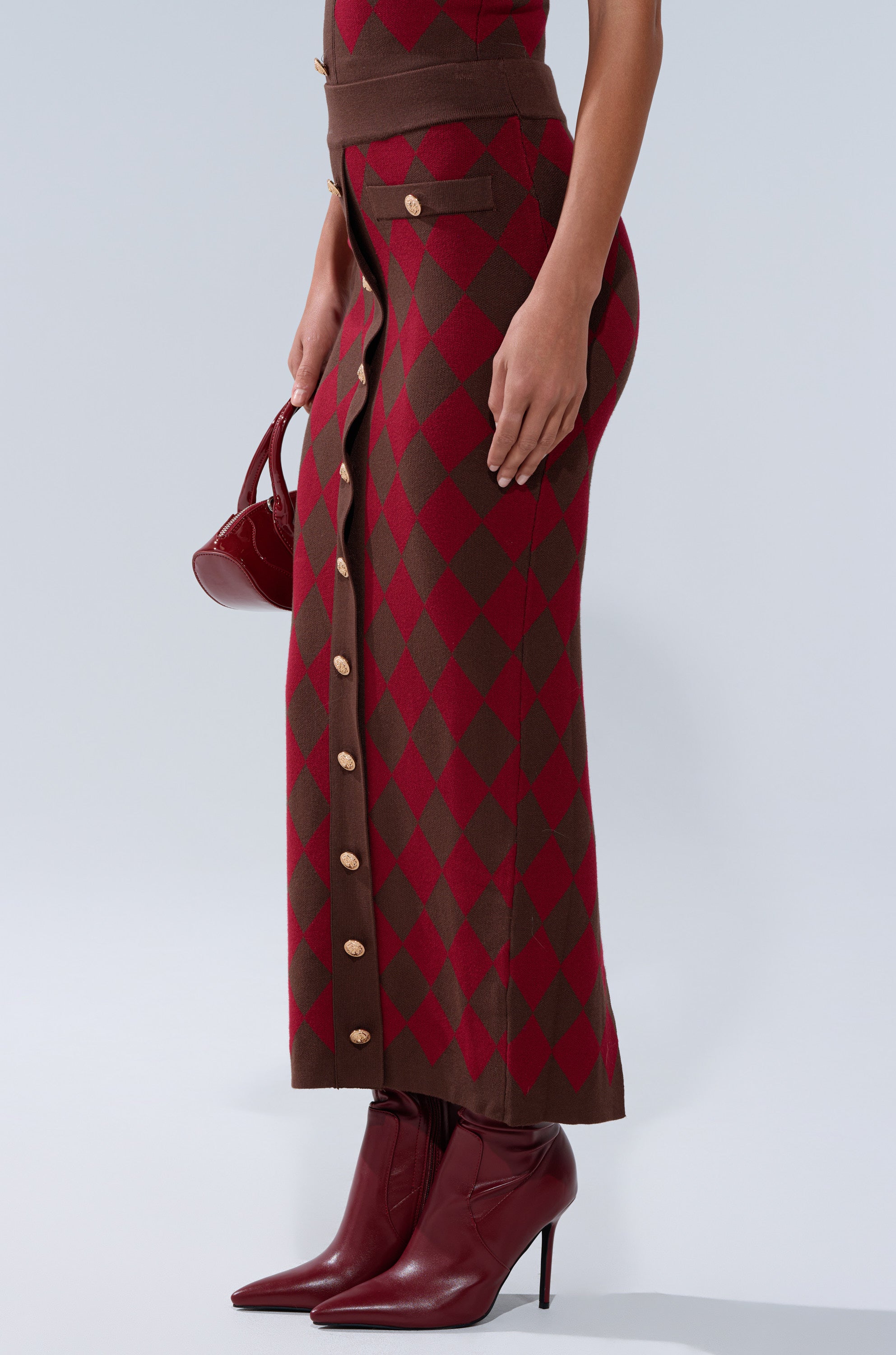 THE BEST PART OF THIS ABSTRACT MAXI SKIRT