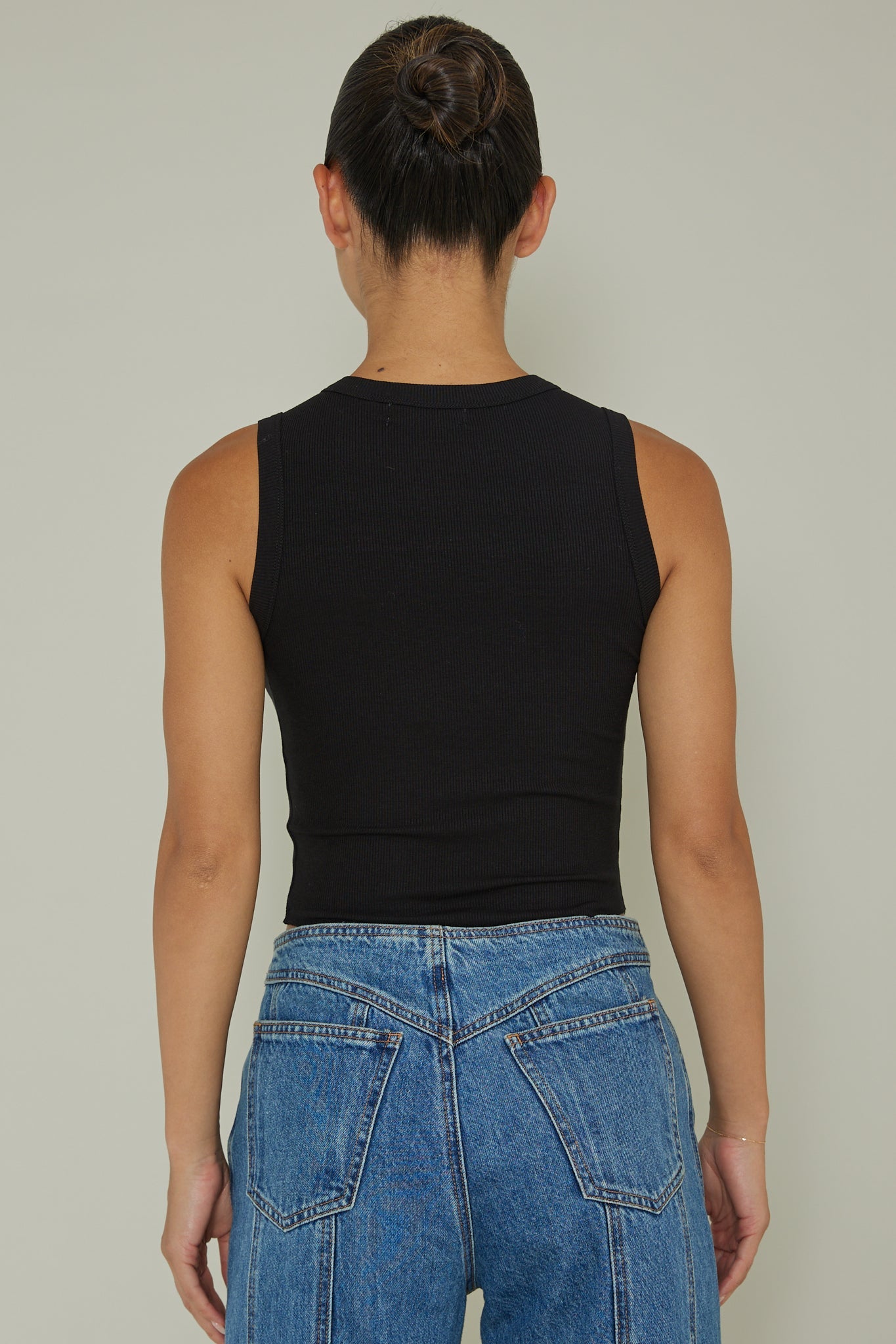 Mayra Crew Neck Crop Top Black