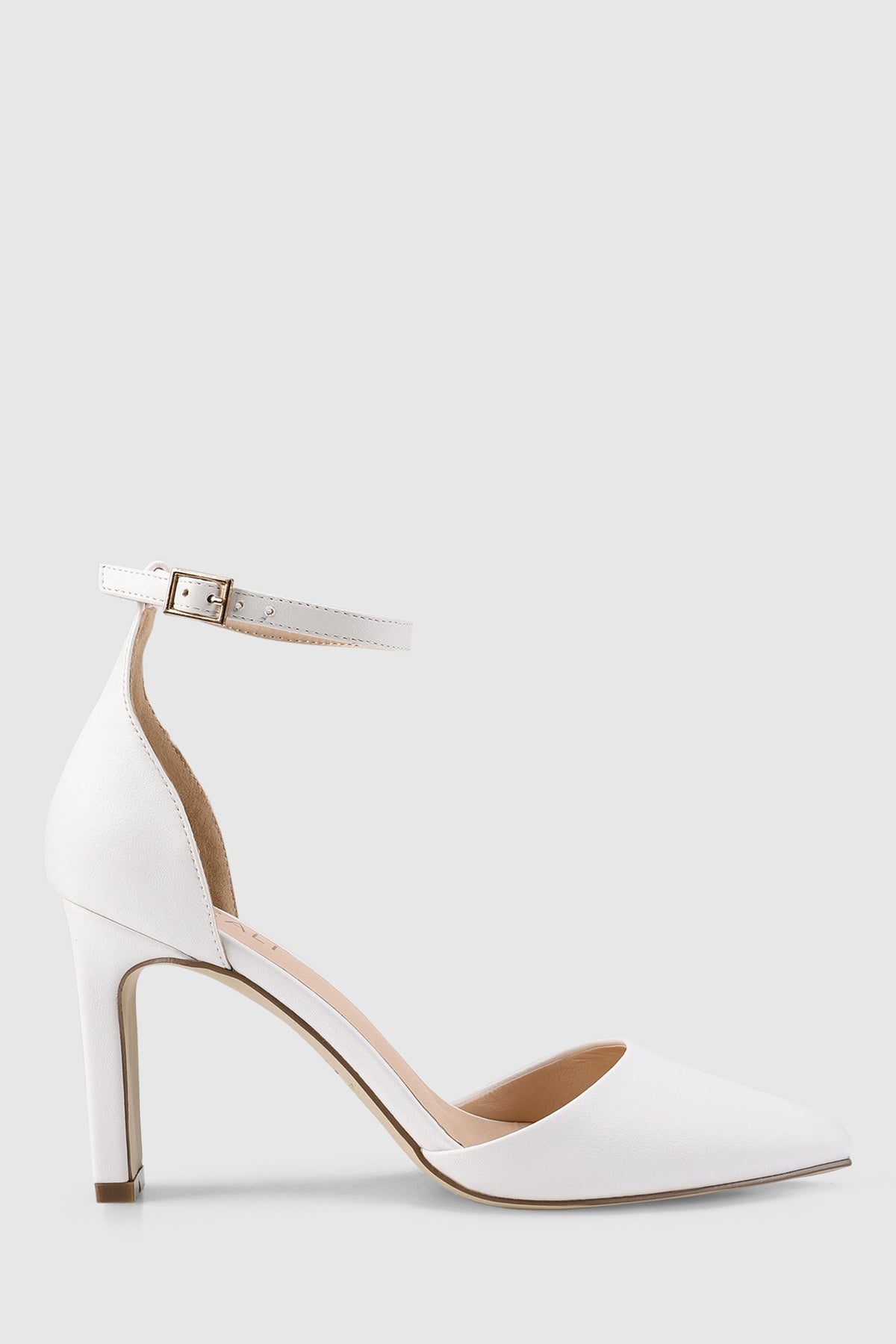 VERALi Kitra Closed Toe Heels White