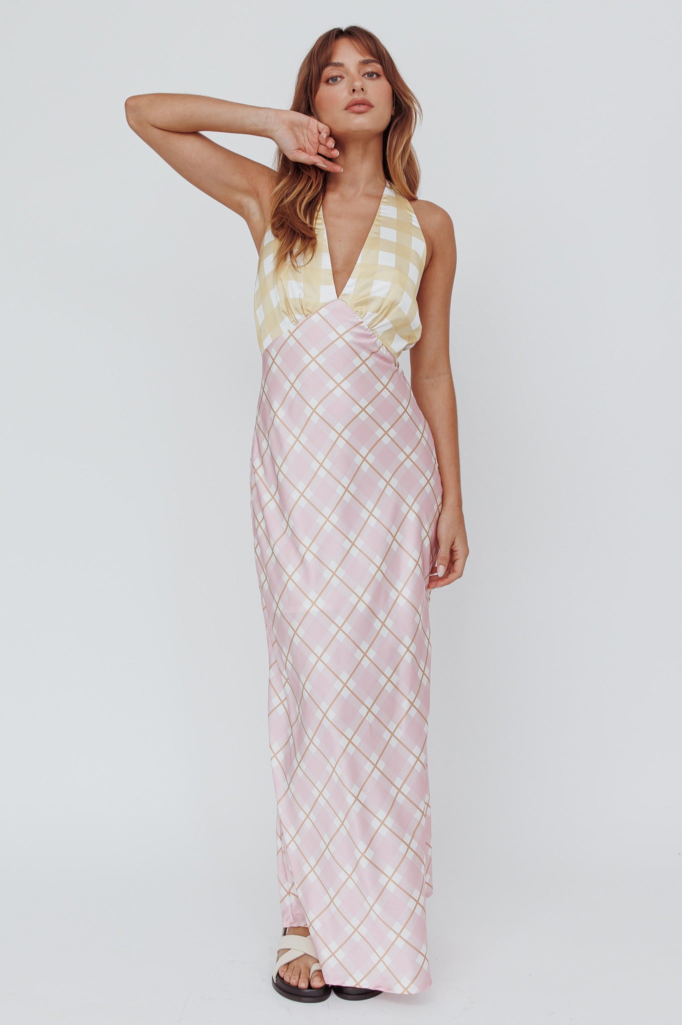Lavara Halterneck Maxi Dress Checker Pink