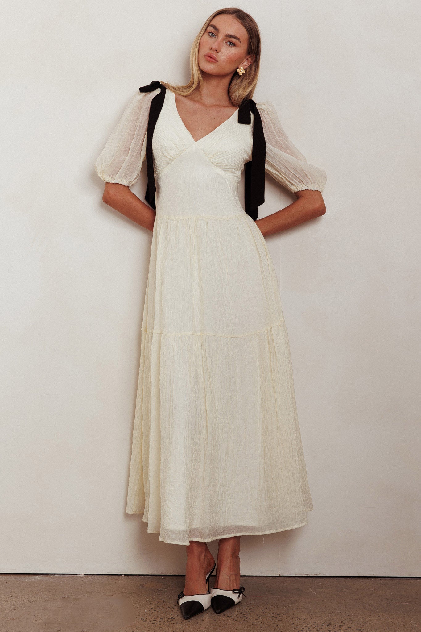 Sinta Bow Shoulder Puff Sleeve Maxi Dress Cream