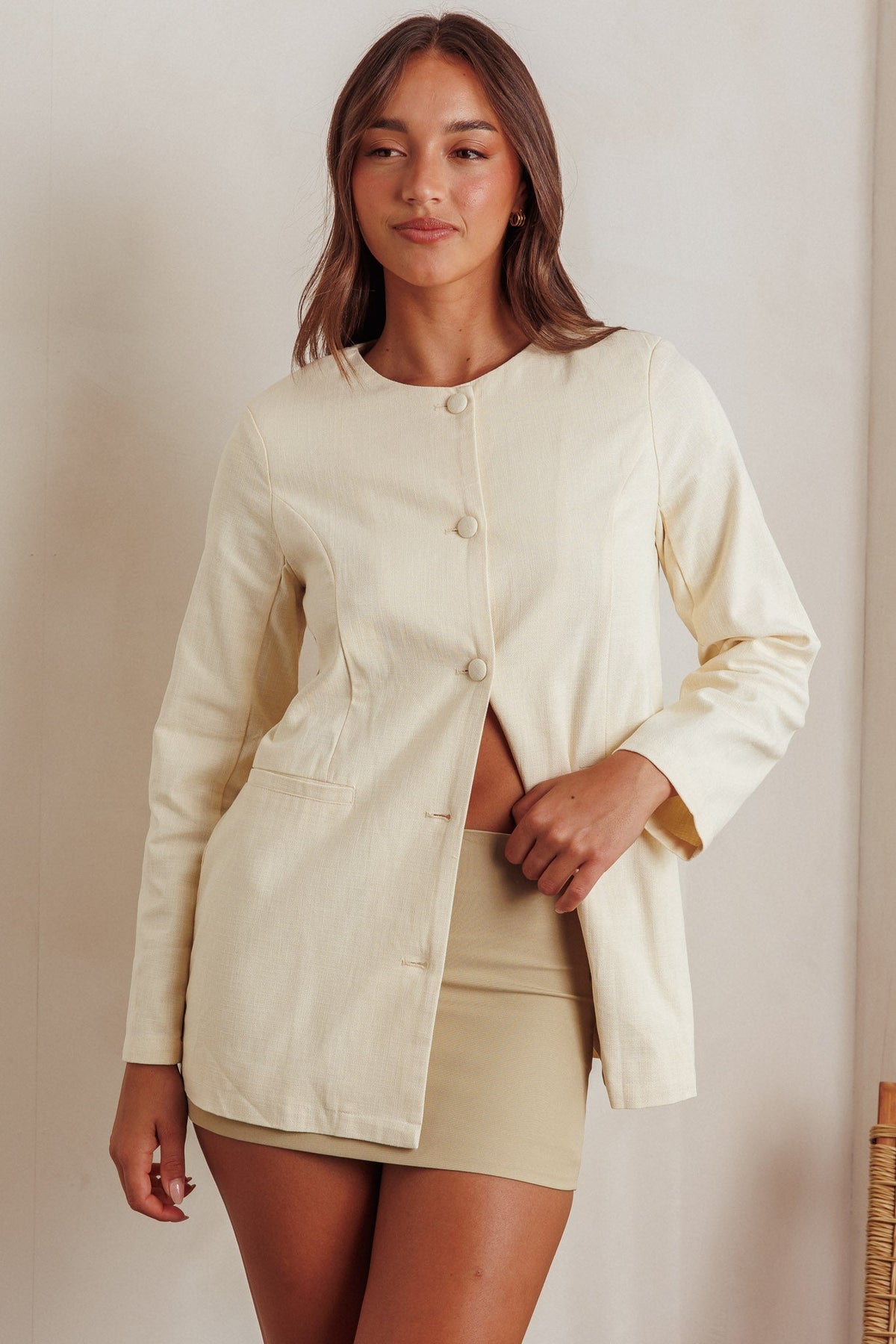Vikki Round Neck Structured Top Butter