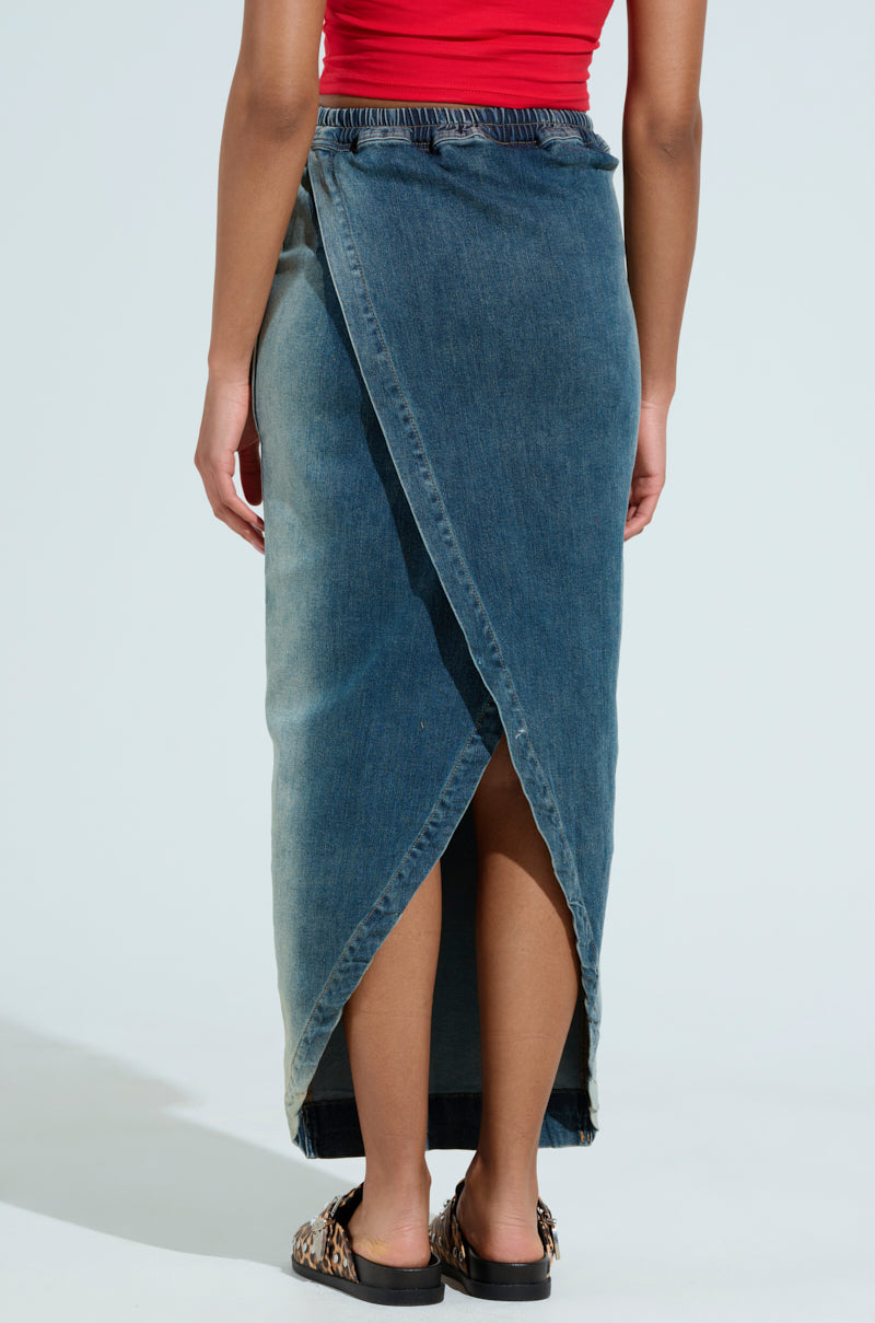 SIDE THOUGHTS MAXI SKIRT