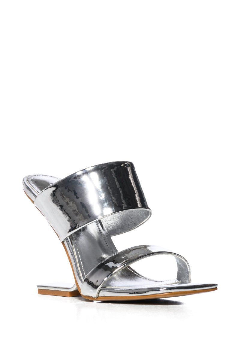 AZALEA WANG BESSIE SILVER NOVELTY HEEL SANDAL